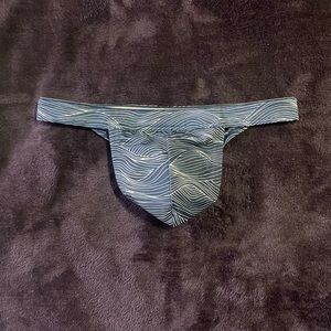 2(X)IST G String Med